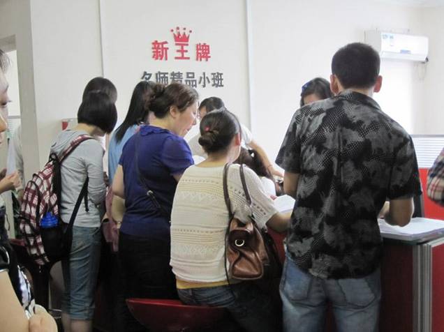上海初高中补习班 暑假辅导班铺天盖地，孩子何去何从？